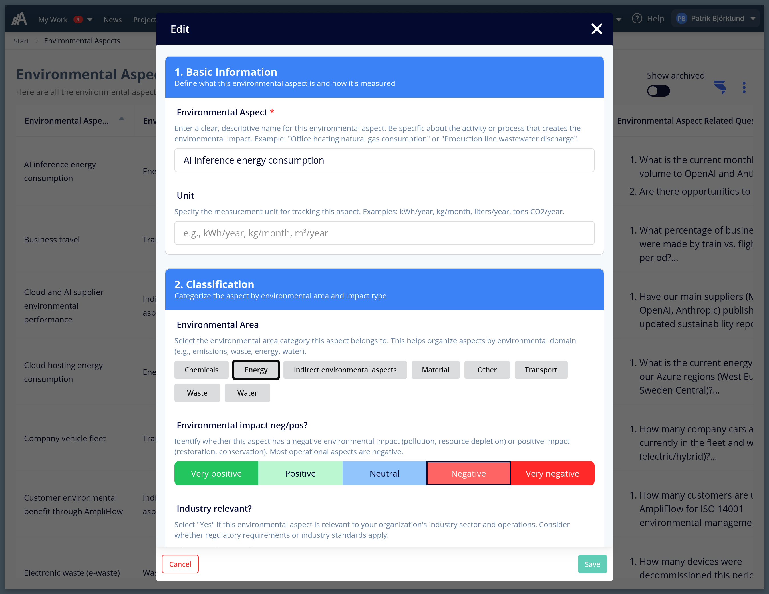 Miljöaspektformuläret i AmpliFlow med numrerade sektioner, hjälptexter på varje fält och färgkodade knappar för miljöpåverkan